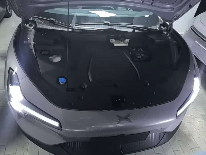 Фото 8 - XPeng Mona M03