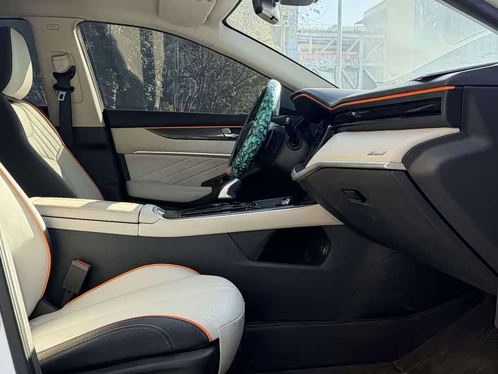 Фото 8 - Dongfeng Aeolus Yixuan Max