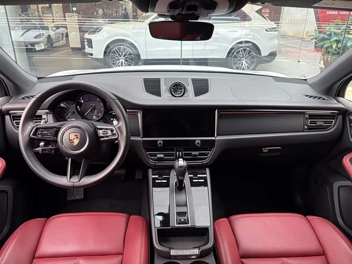 Фото 9 - Porsche Macan