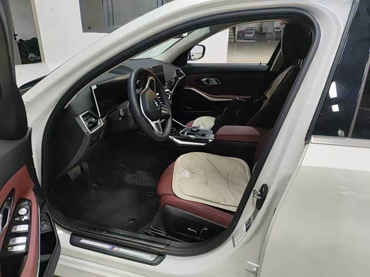 Фото 5 - BMW 3 Series