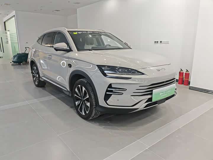 Фото 3 - BYD Song Plus Hybrid/EV