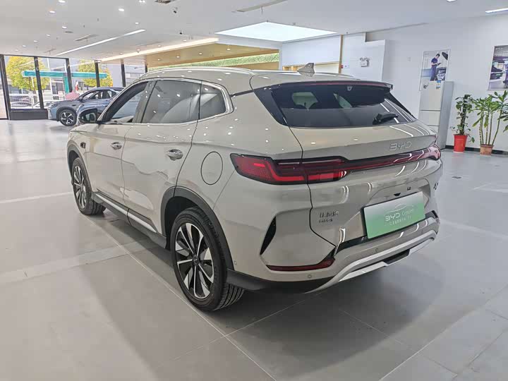 Фото 5 - BYD Song Plus Hybrid/EV