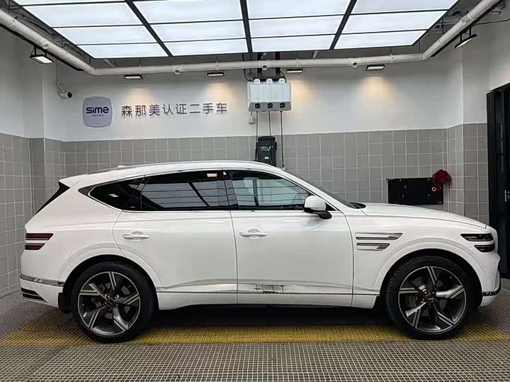 Фото 3 - Genesis GV80