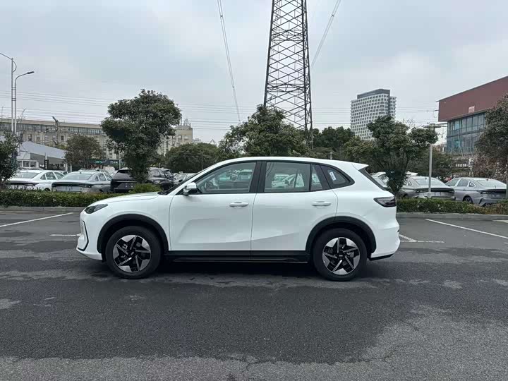 Фото 5 - Geely Galaxy E5