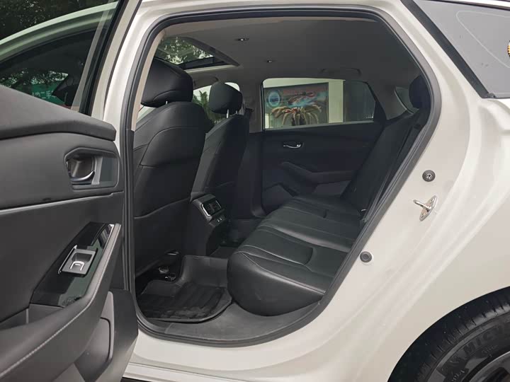 Photo 6 - Honda Inspire