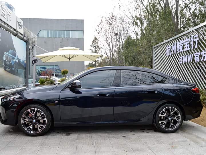 Фото 3 - BMW 2 Series