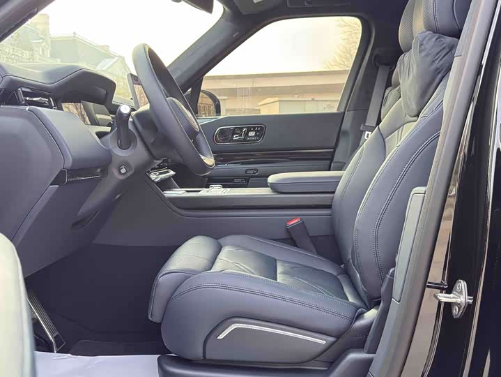 Фото 4 - Zeekr 9X