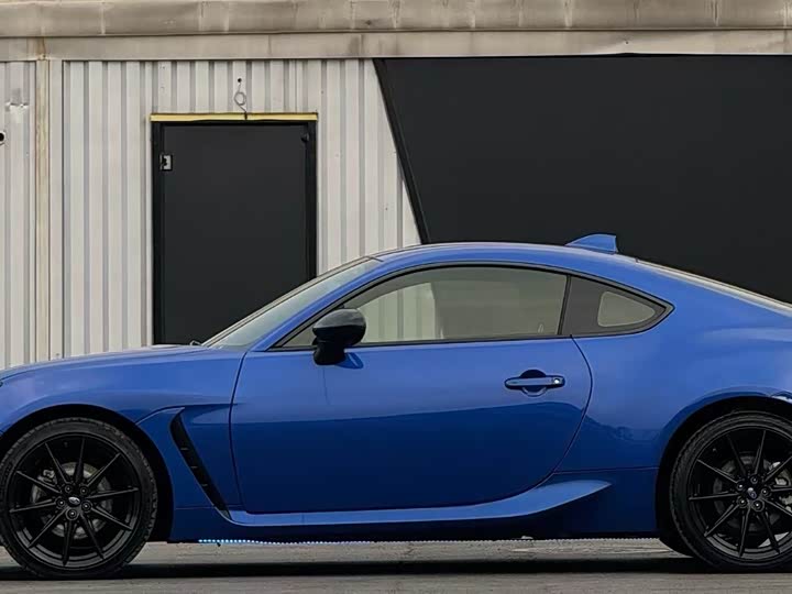 Фото 6 - Subaru BRZ