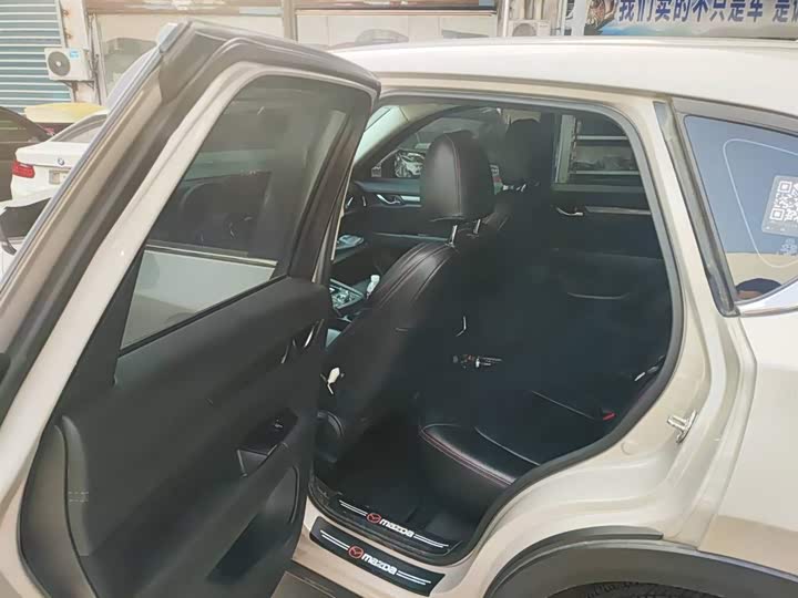 Фото 7 - Mazda CX-5