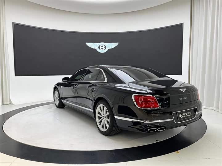 Фото 6 - Bentley Flying Spur