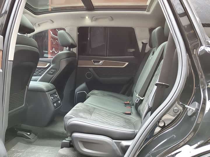 Фото 5 - Hongqi HS7