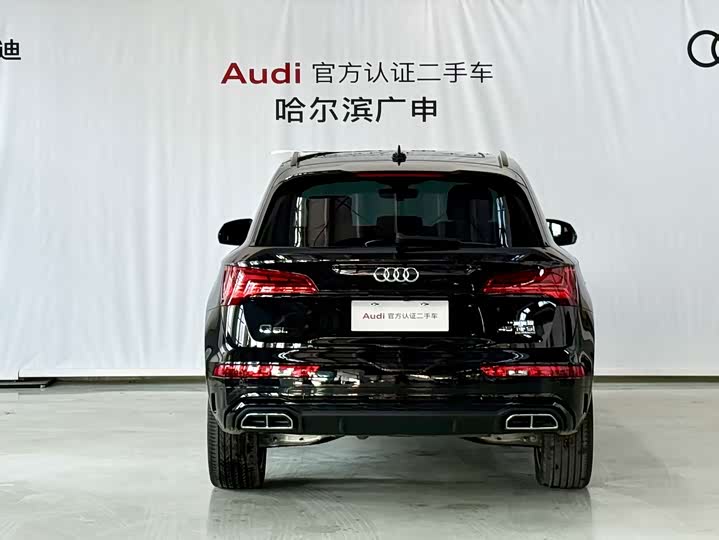 Фото 5 - Audi Q5L