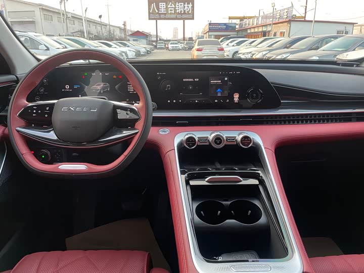 Фото 9 - Exeed RX