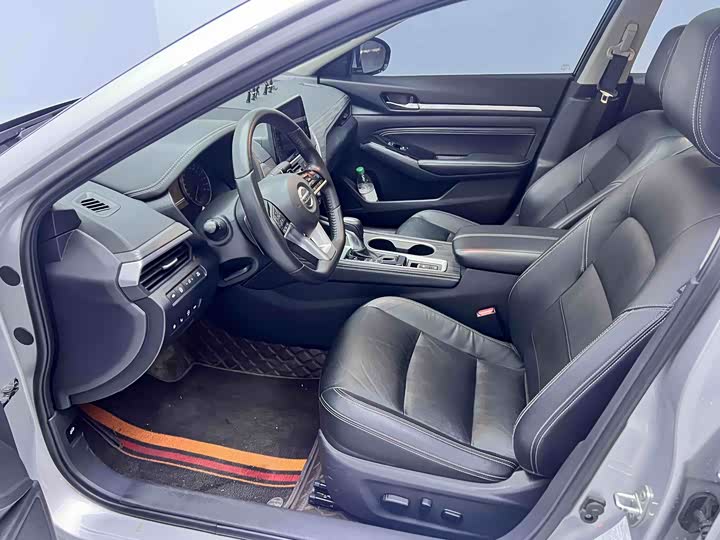 Фото 5 - Nissan Teana