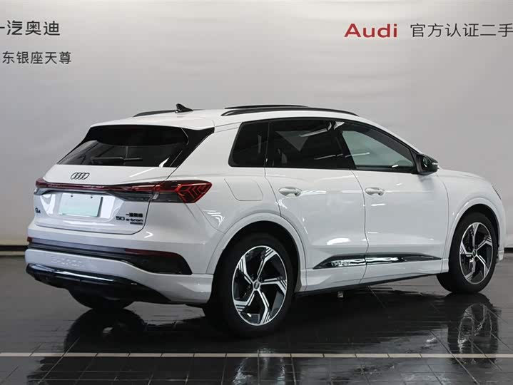 Фото 5 - Audi Q4 e-tron