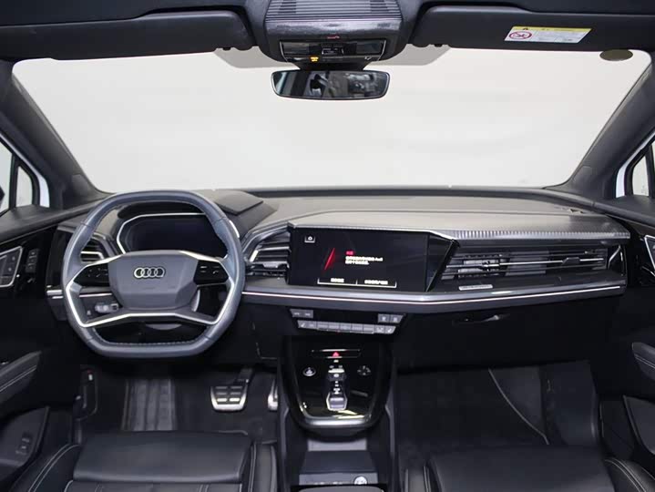 Фото 9 - Audi Q4 e-tron