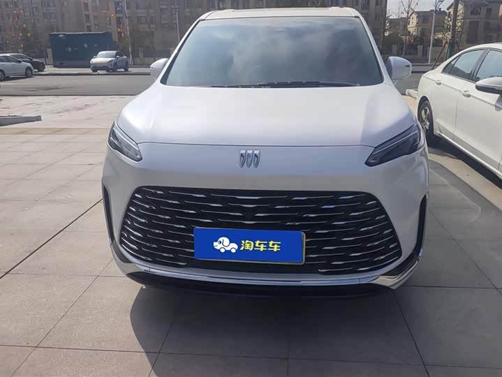 Фото 2 - Buick GL8 Hybrid