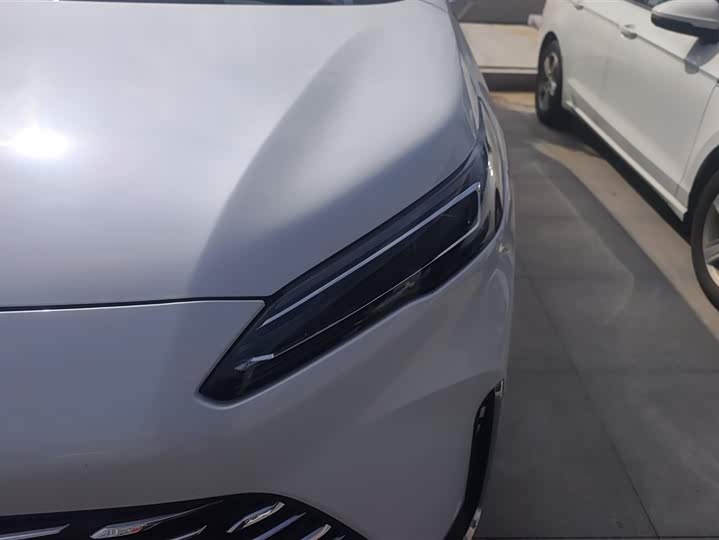 Фото 5 - Buick GL8 Hybrid