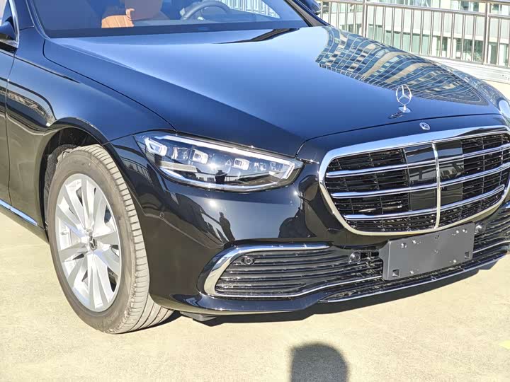 Фото 3 - Mercedes-Benz S-Class