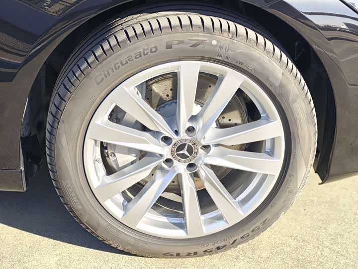 Фото 6 - Mercedes-Benz S-Class