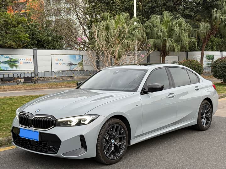 Photo 1 - BMW 3 Series