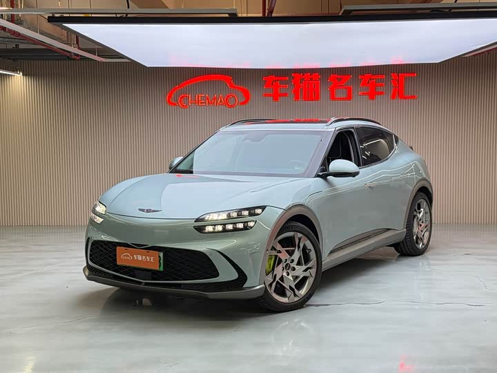 Photo 1 - Genesis GV60