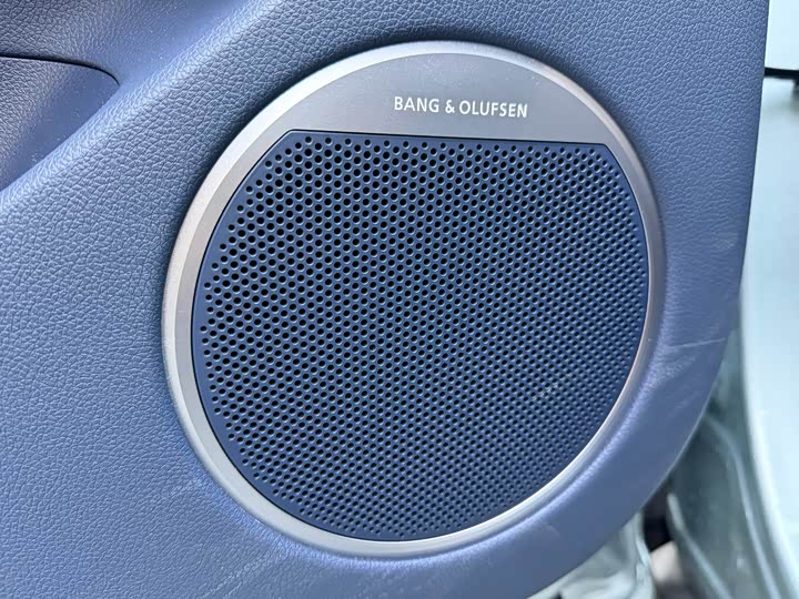 Photo 6 - Genesis GV60