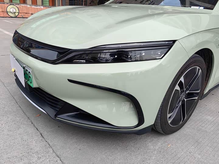 Фото 4 - BYD Han