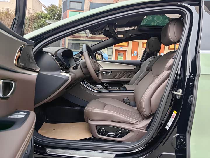 Фото 5 - BYD Han