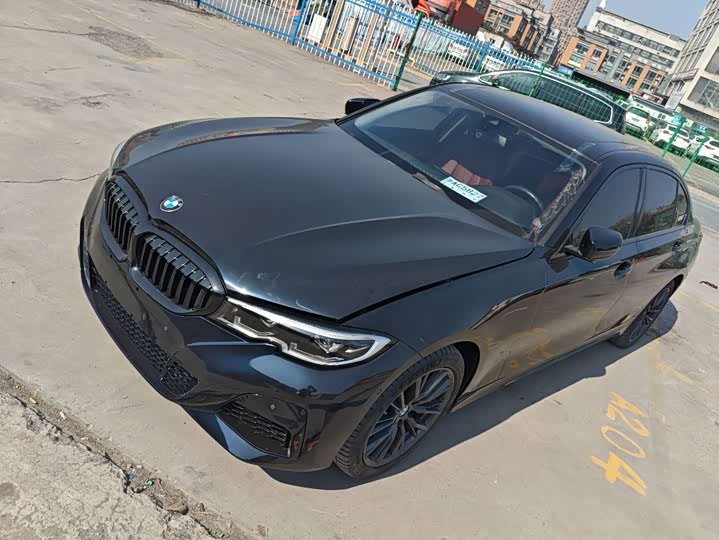 Фото 1 - BMW 3 Series