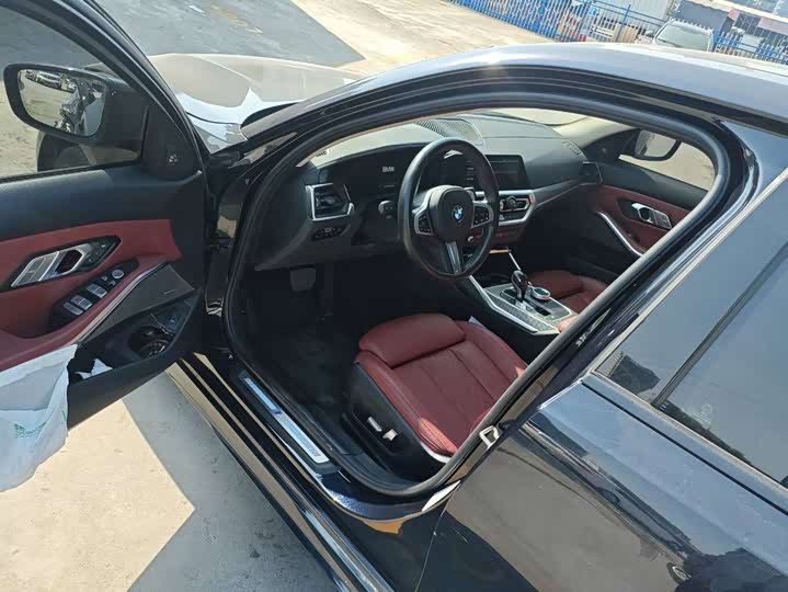 Фото 6 - BMW 3 Series