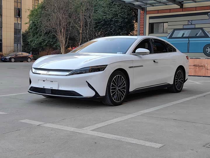 Фото 1 - BYD Han