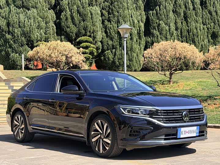 Фото 3 - Volkswagen Passat