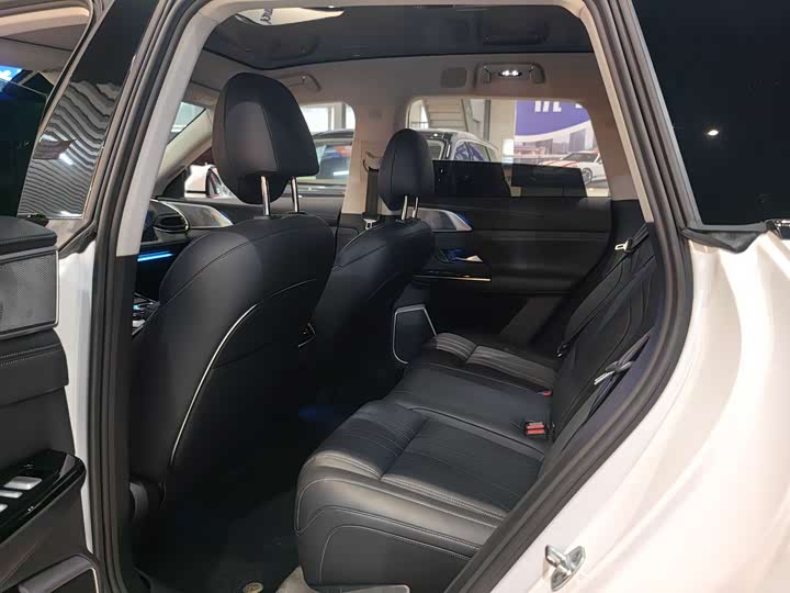 Фото 5 - XPeng G9