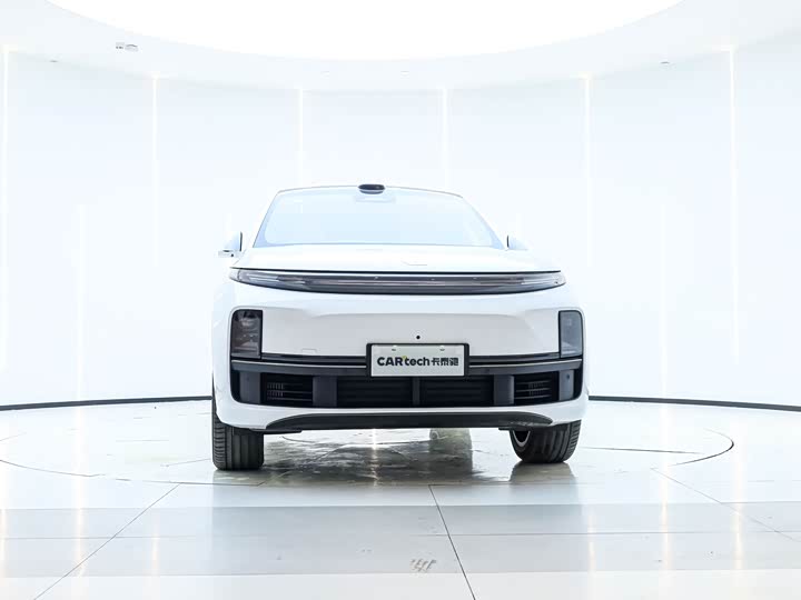 Photo 2 - LiXiang L7