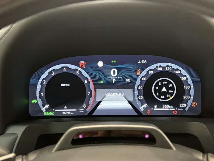 Фото 8 - Toyota Vellfire