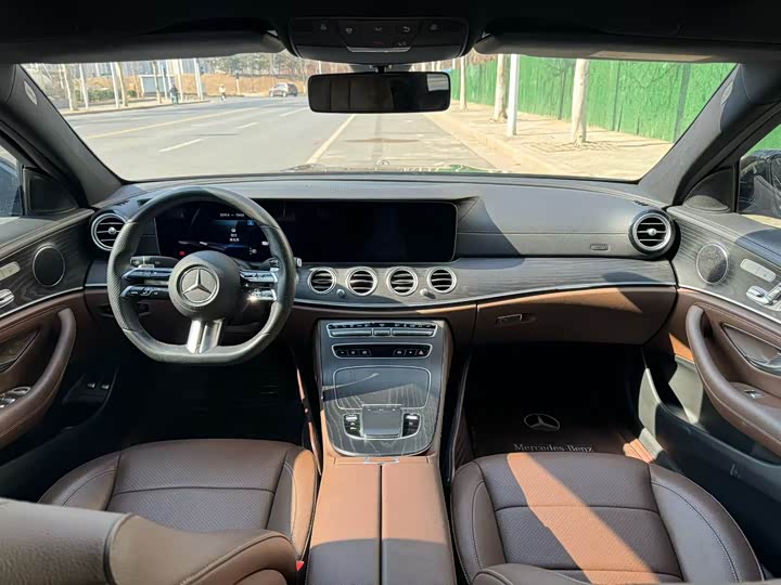 Фото 5 - Mercedes-Benz E-Class Hybrid