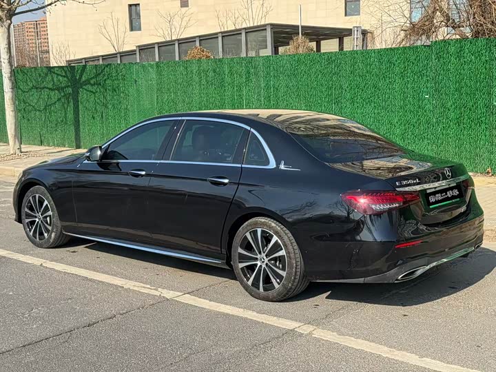 Фото 7 - Mercedes-Benz E-Class Hybrid