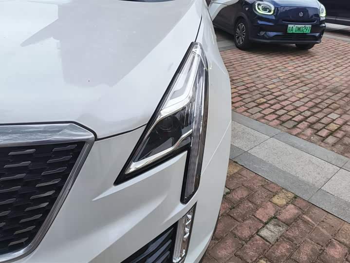 Фото 5 - Cadillac XT5