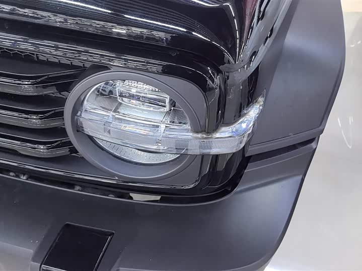 Фото 5 - Tank 300