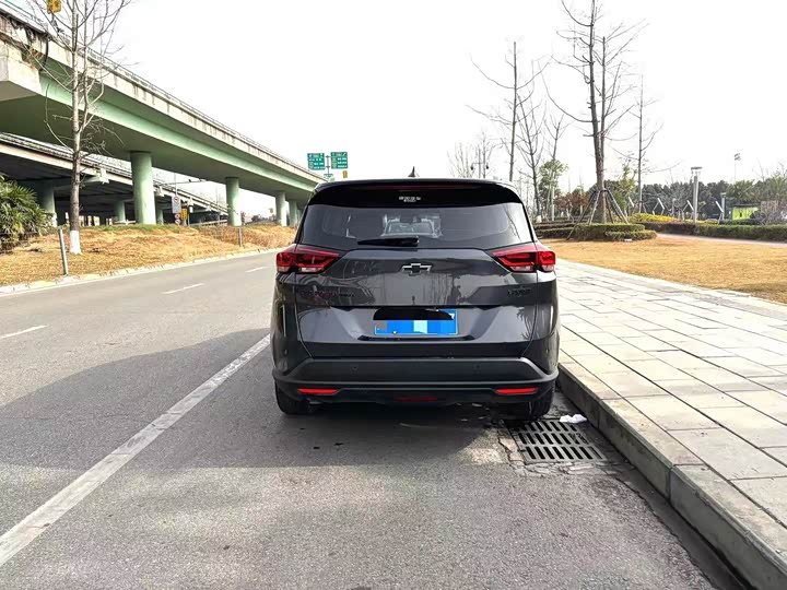 Фото 5 - Chevrolet Orlando