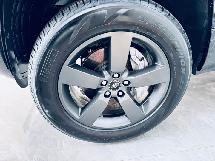 Фото 5 - Land Rover Defender