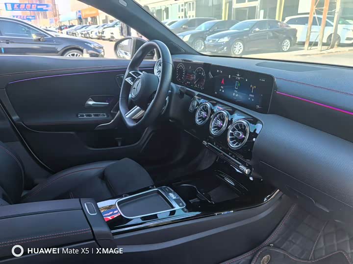 Фото 7 - Mercedes-Benz CLA-Class