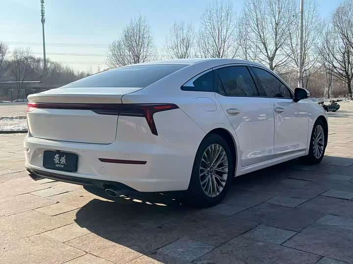 Photo 7 - Bestune B70