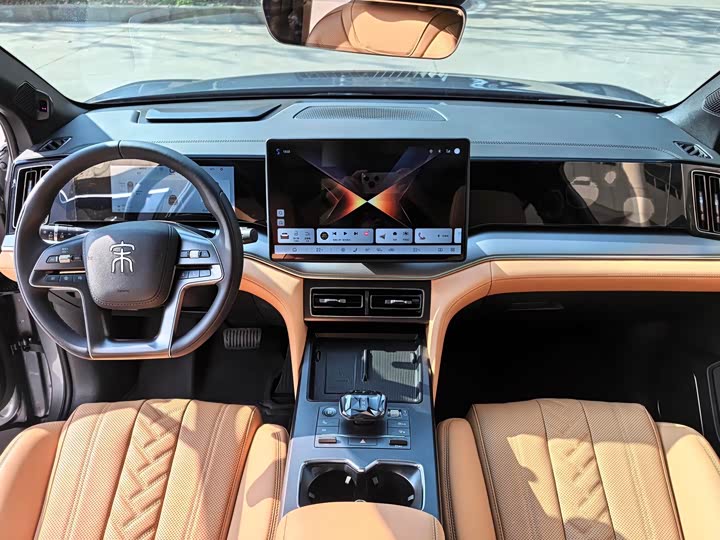 Фото 9 - BYD Song L DM-i Hybrid