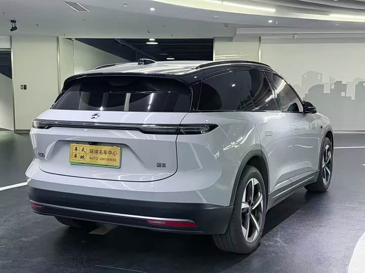 Фото 4 - Nio ES6