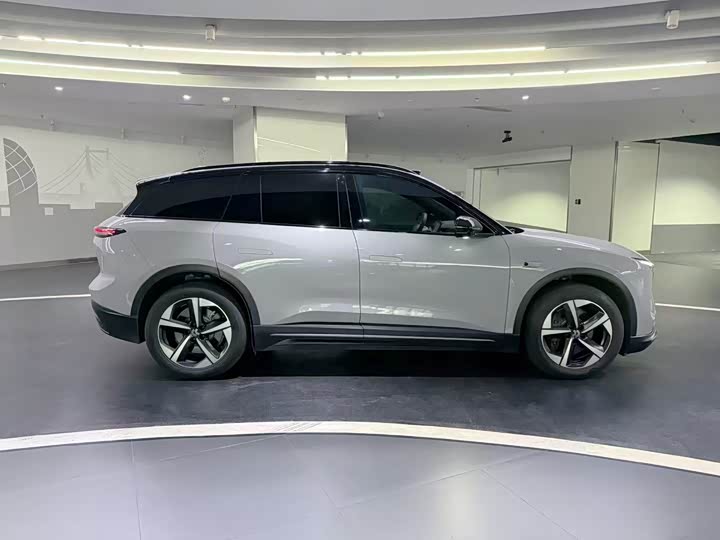 Фото 5 - Nio ES6