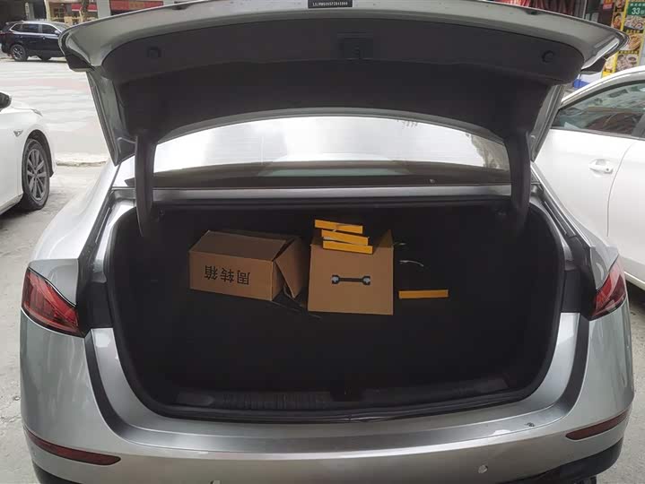 Фото 4 - Roewe D7