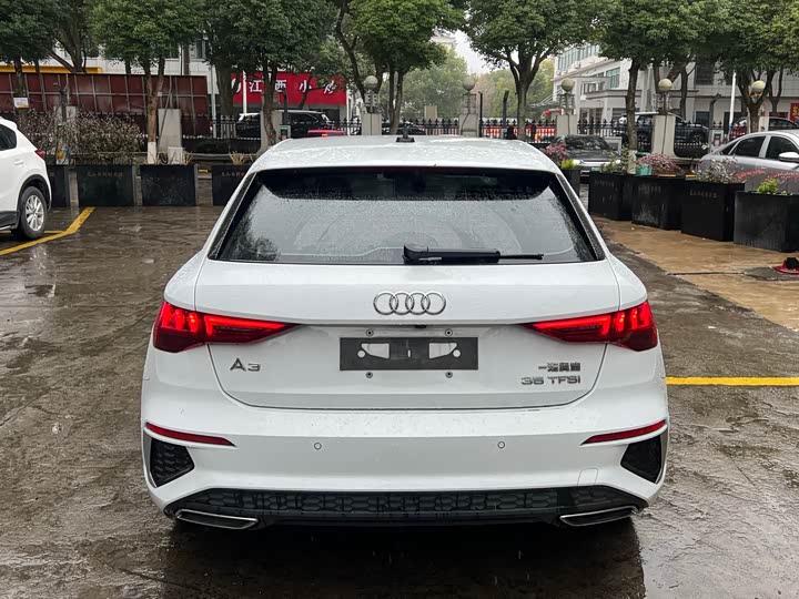 Фото 5 - Audi A3