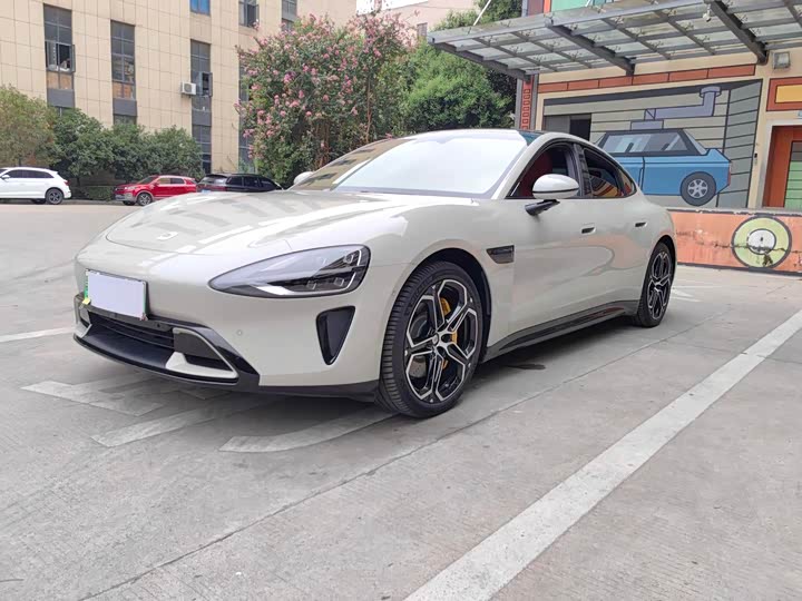 Фото 1 - Xiaomi SU7